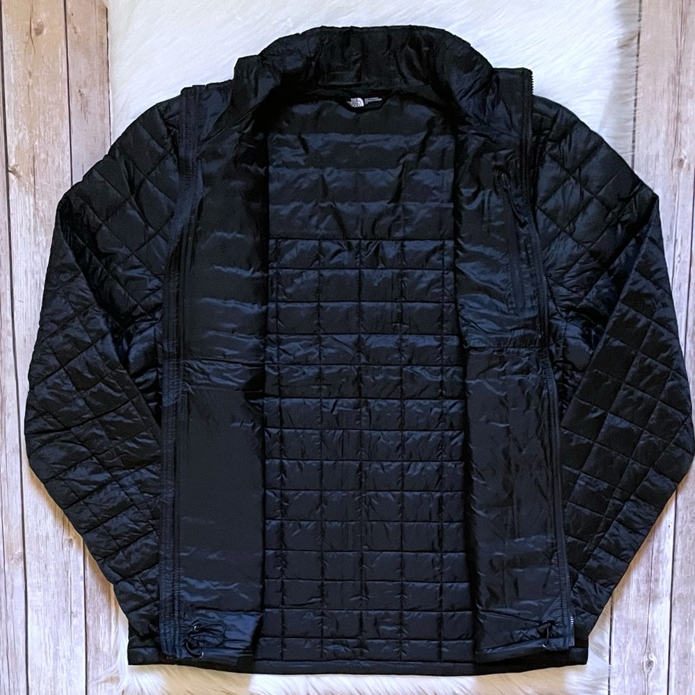 The North Face Men’s Black ThermoBall Trekker Jacket - Picture 4 of 12
